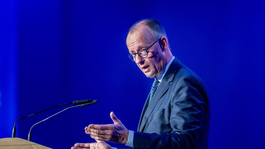 Reformasi Pensiun: Seruan Merz untuk Industri Dalam Mendukung Pensiun Karyawan