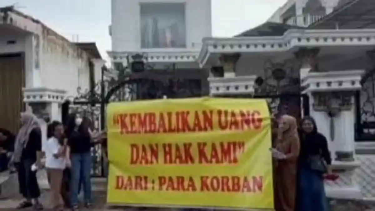 Sorotan Jambi: Kampung Bahagia dan Demo Rumah Putih