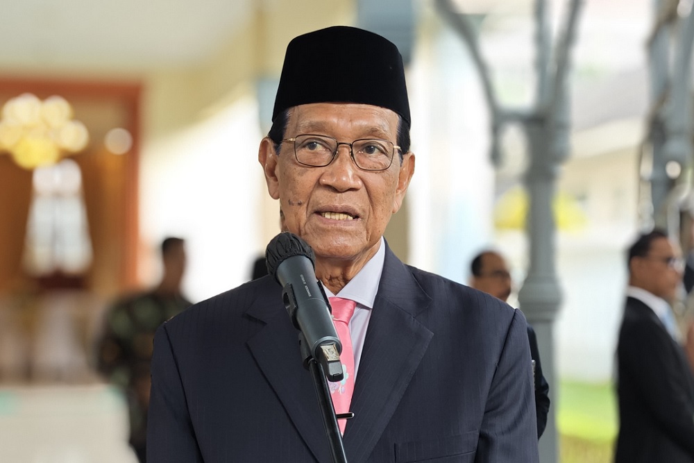 Seminar Jejak Pahlawan Sultan HB II dan Pesan Sultan HB X