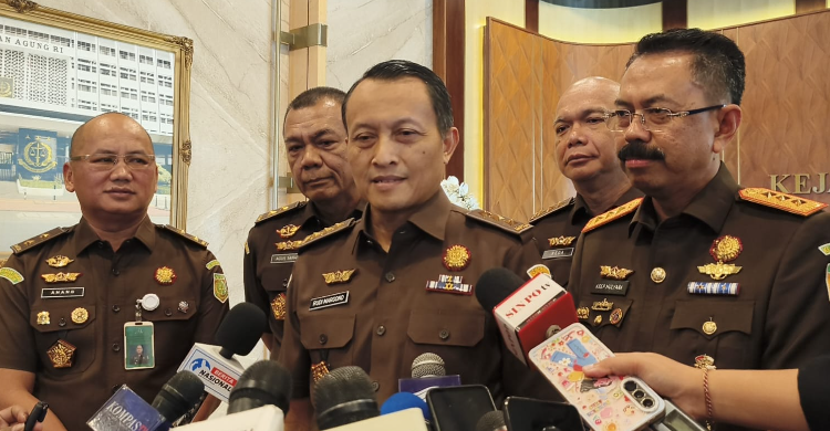 Febrie adriansyah saksi: Kejagung: Febrie Adriansyah Masih…